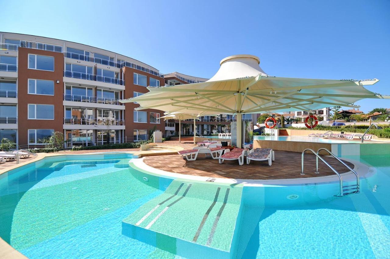 Studio B28 Sunny Island Chernomorez Chernomorets Eksteriør billede